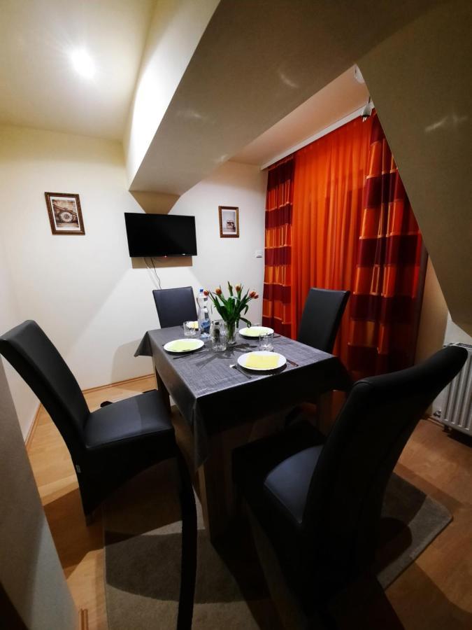 Harmonia Vendeghaz Apartment Balatonalmadi Bagian luar foto