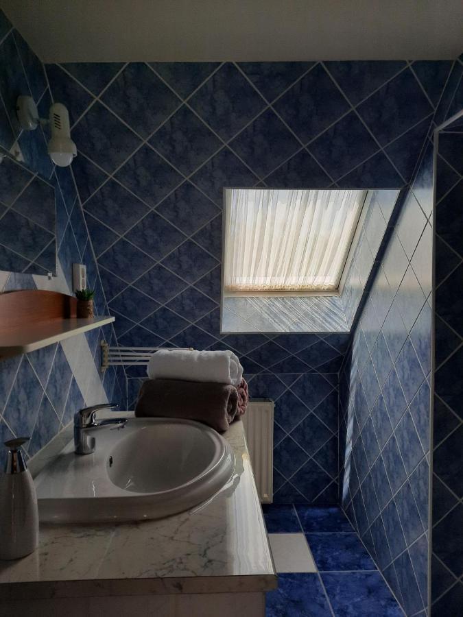 Harmonia Vendeghaz Apartment Balatonalmadi Bagian luar foto