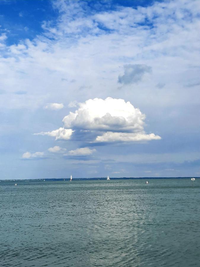 Harmonia Vendeghaz Apartment Balatonalmadi Bagian luar foto